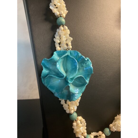 Tropical Shell & Bead Necklace With Blue Flower Pendant - Picture 4 of 5